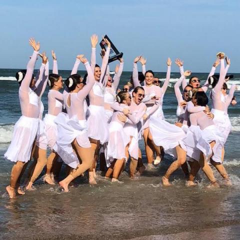 UNH dance team